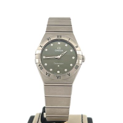 Omega Constellation Quartz 28 MM Steel Green Diamond Dial Beautiful Condition B&amp;P 2022
