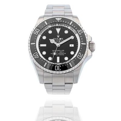 Rolex Sea-Dweller Deepsea 44MM Steel Watch | Black Dial Used (Very good) | Year of production 2009 | Original box | Original papers