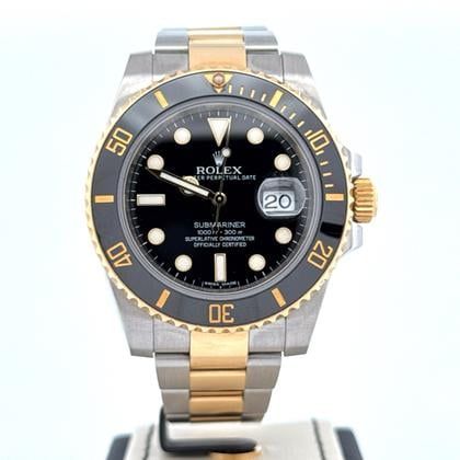 Rolex Submariner Date 40MM Steel 18K Yellow Gold | Black Dial &amp; Bezel | B&amp;P2015 Used (Very good) | Year of production 2015 | Original box | Original papers