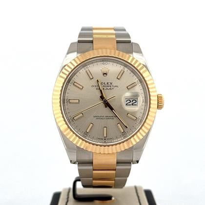 Rolex Datejust 41 41MM Yellow Gold 18Kt / Steel | Oyster Bracelet | Silver Stick Dial | B&amp;P 2020 Used (Very good) | Year of production 2020 | Original box | Original papers