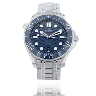 Omega Seamaster Diver 300 M Steel 42MM Automatic Watch James Bond | Blue Dial / Steel Bracelet B&amp;P2020 Mint Condition Used (Very good) | Year of production 2020 | Original box | Original papers