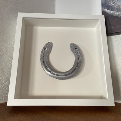 Hufeisenveredelung mit Bilderrahmen