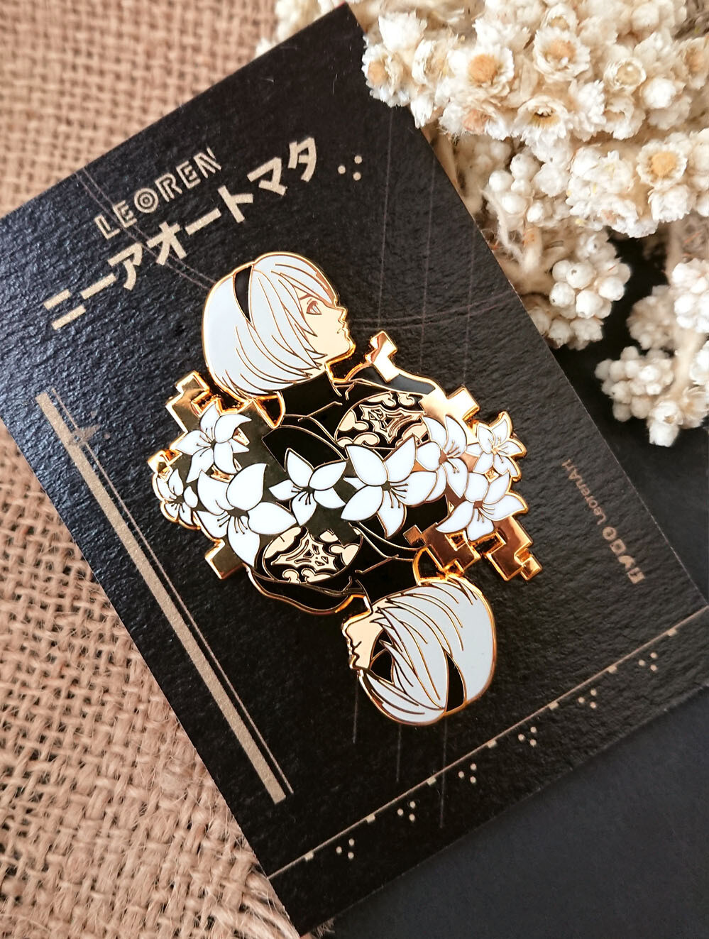 Nier Automata - Hard Enamel Pin