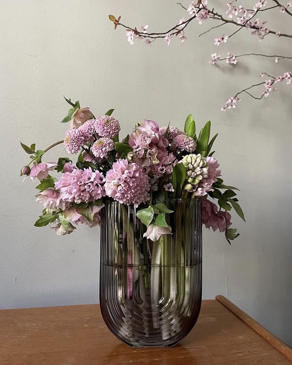 Flower Vase / Mid Century Style (Petit)