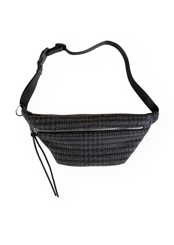 QBISM Fanny Pack