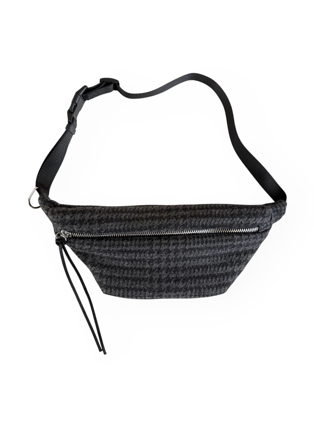 QBISM Fanny Pack