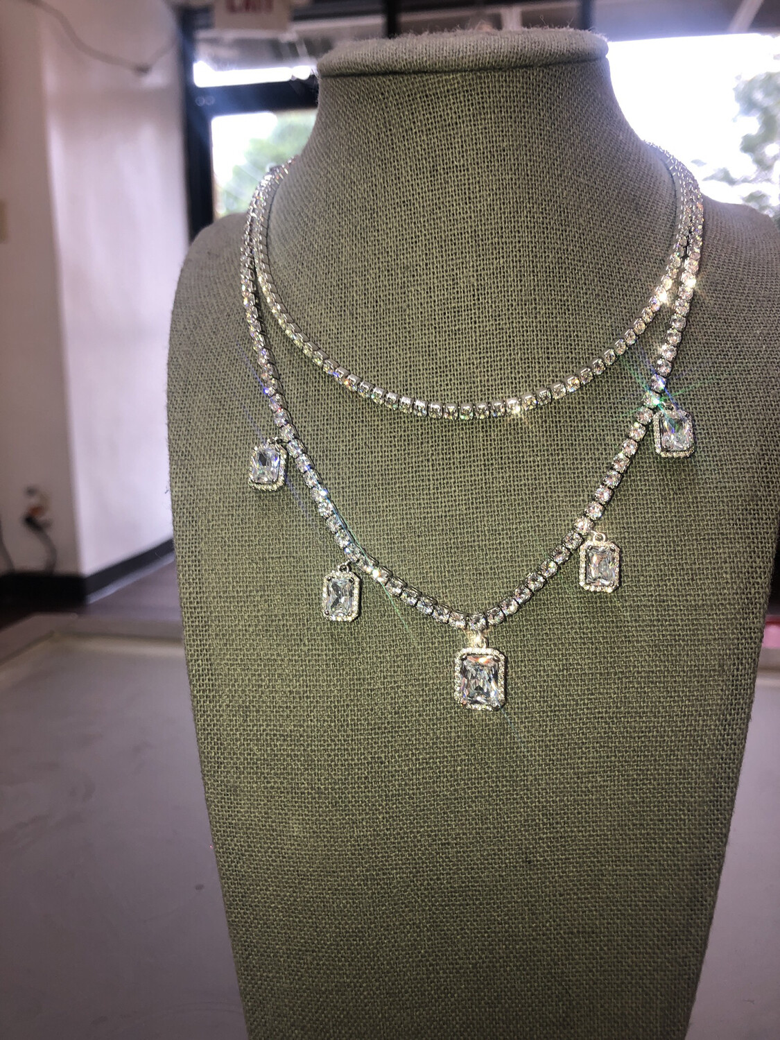 tennis chain cost
