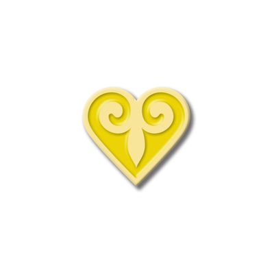 Значок с Казахским орнаментом «Сердце» Yellow