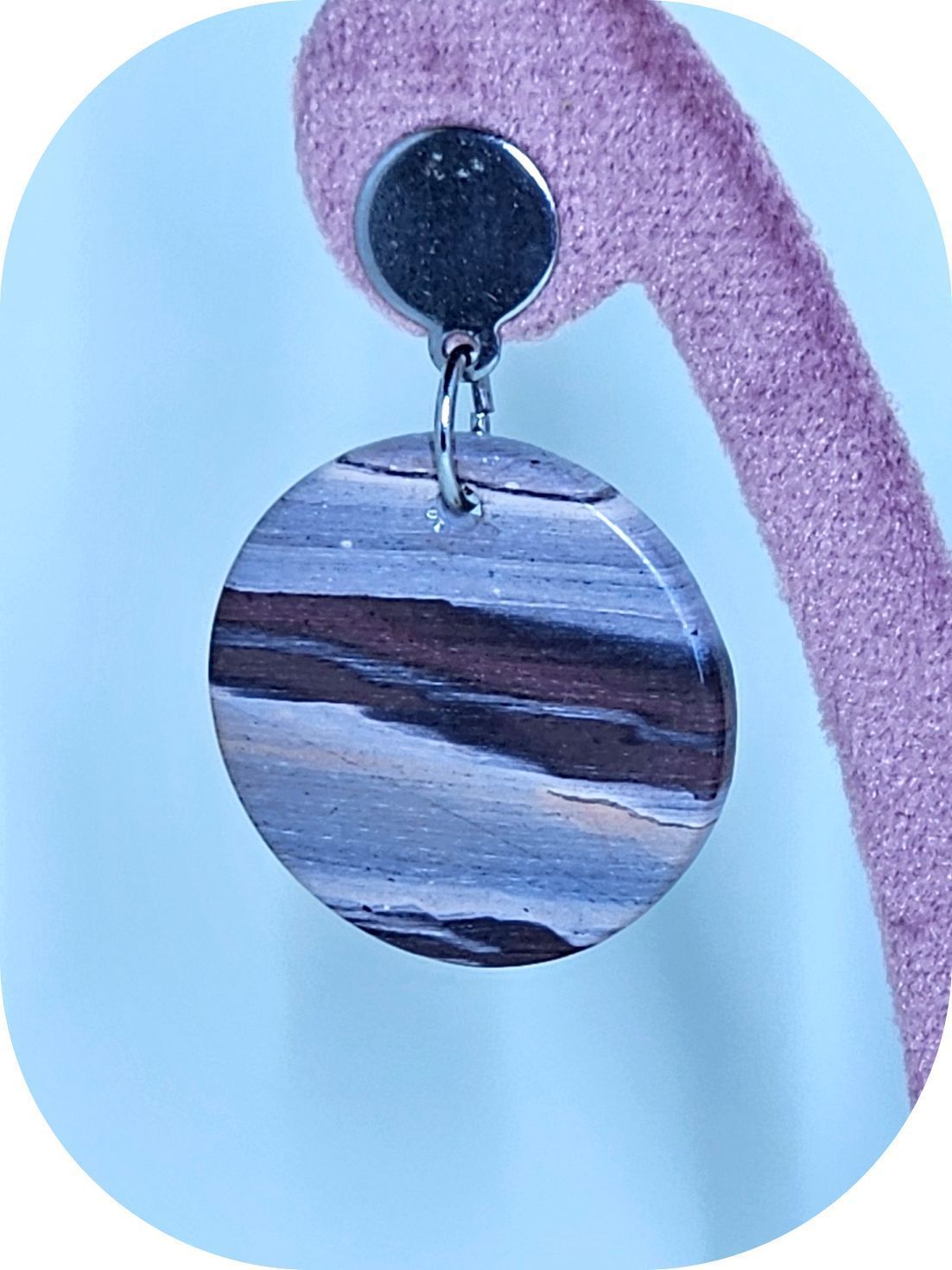 Ribbon stone Earrings