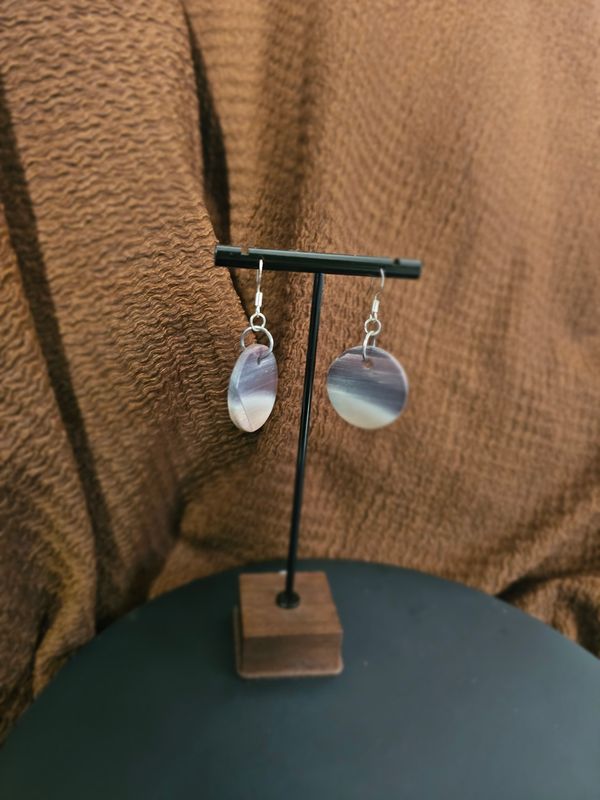 Ribbon stone Earrings