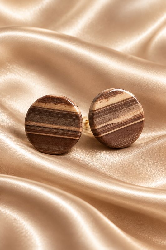 Okapi stone stud earrings