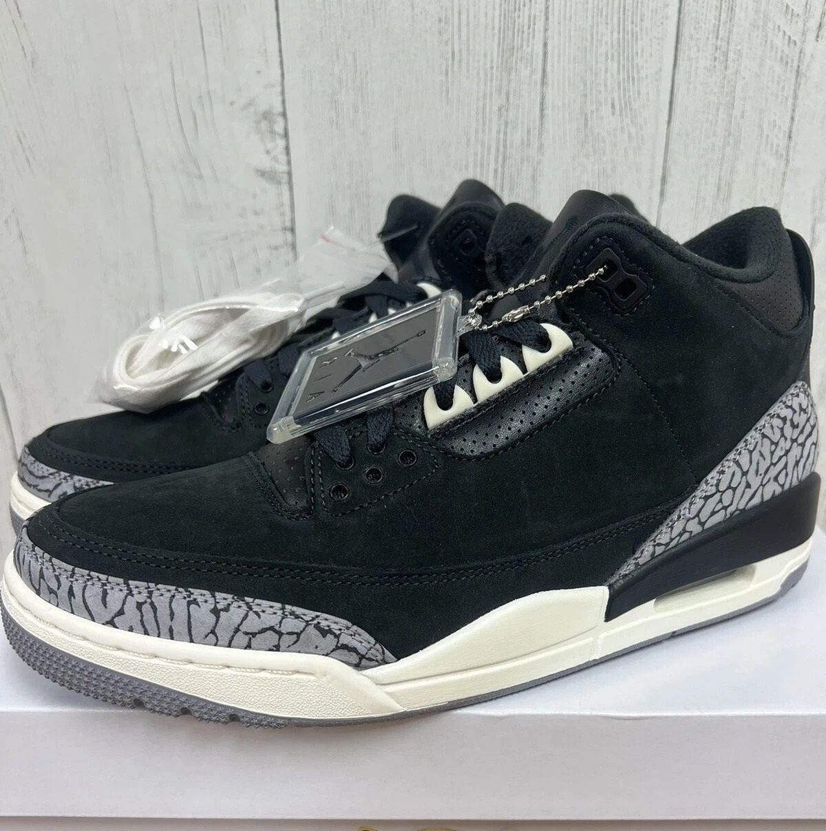Air Jordan 3 Retro Off Noir Women Size