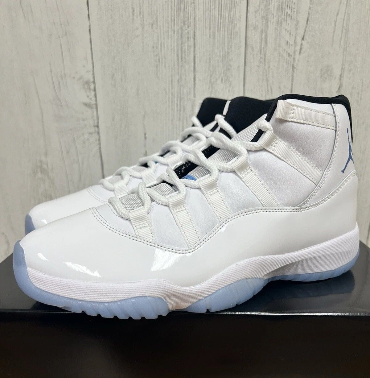 Air Jordan 11 Retro Legend Blue 2024 Womens Size