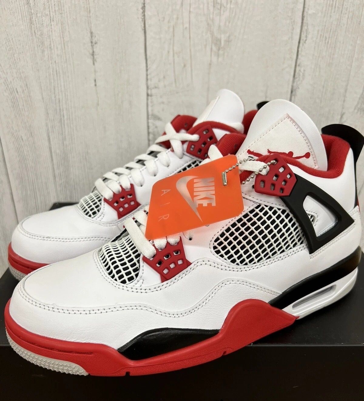 Air Jordan 4 Retro Fire Red 2020 Womens Size
