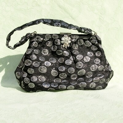 Gorgeous Vintage 40s or 50s Small Black & Silver Brocade Evening Bag