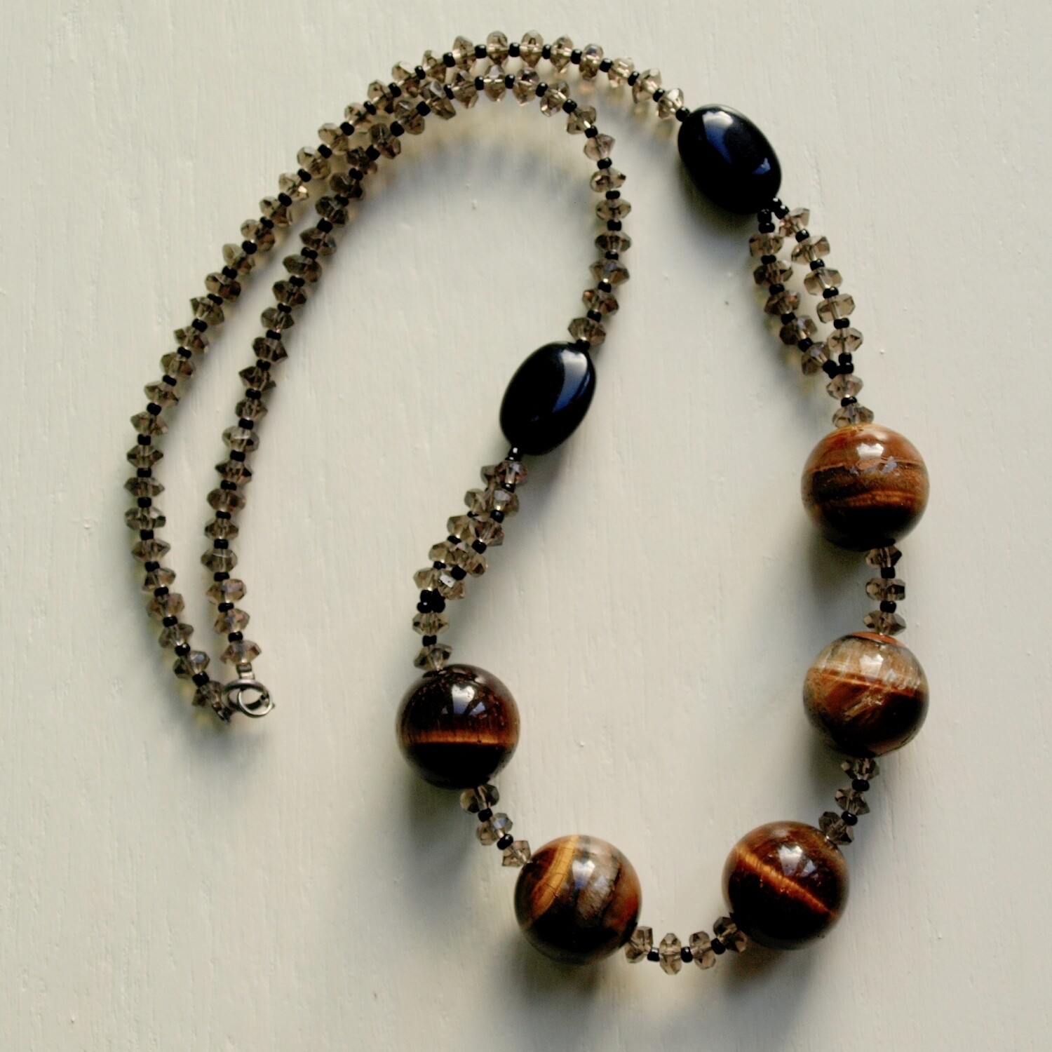 Ladies Large Round Tigers Eye Beaded Necklace + Silver Clasp