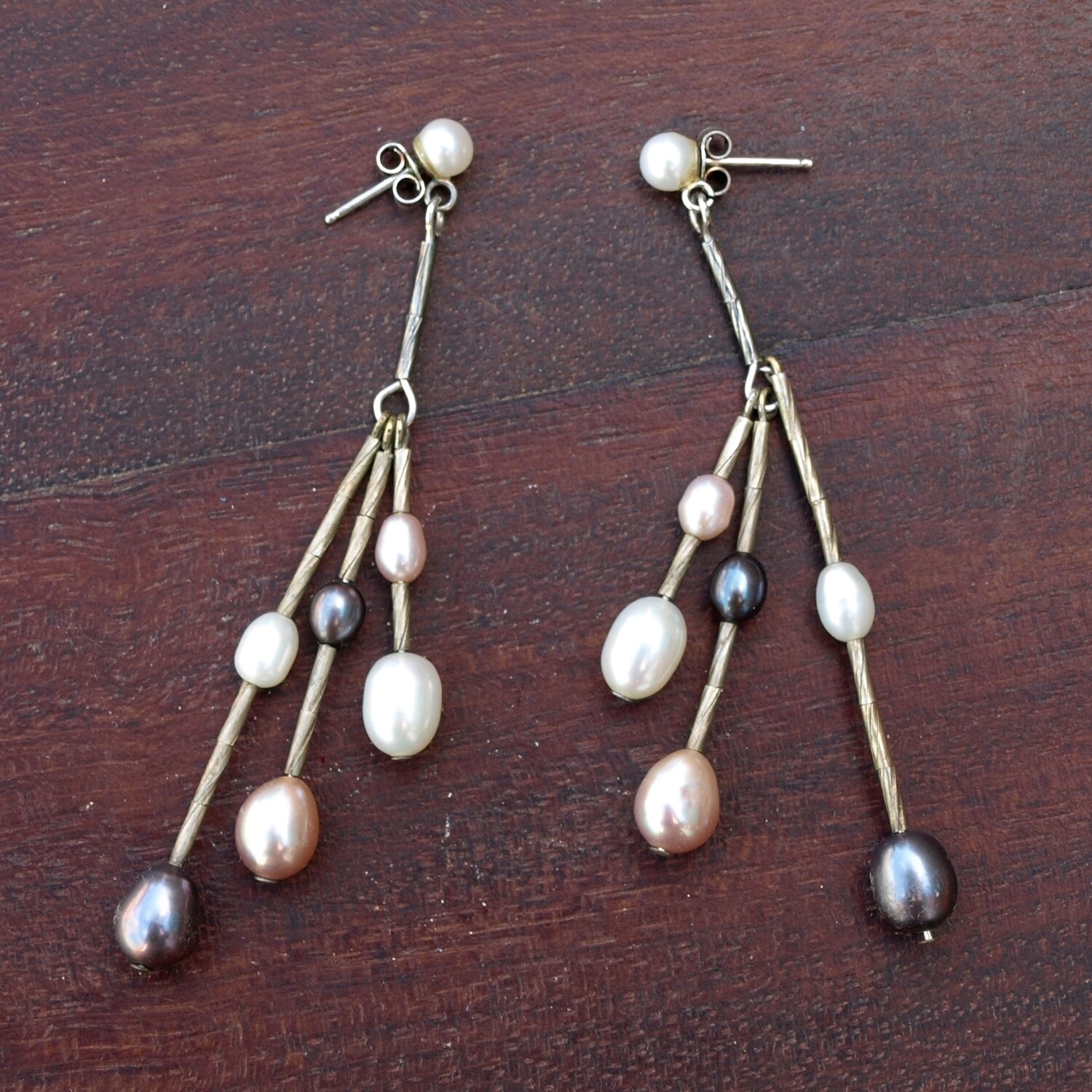 Ladies Solid Silver & Pearl Dangle Earrings