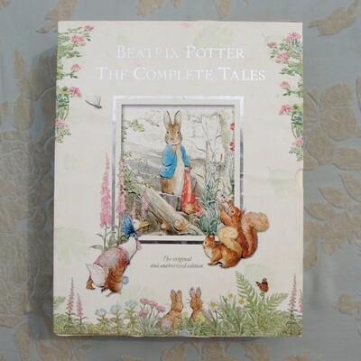 Beatrix Potter The Complete Tales of Peter Rabbit Hardback Book