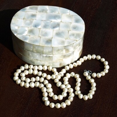 Pearl & Solid Silver Hand Knotted Necklace + MOP Box