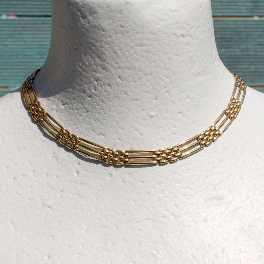 Ladies Vintage Goldtone Choker Necklace