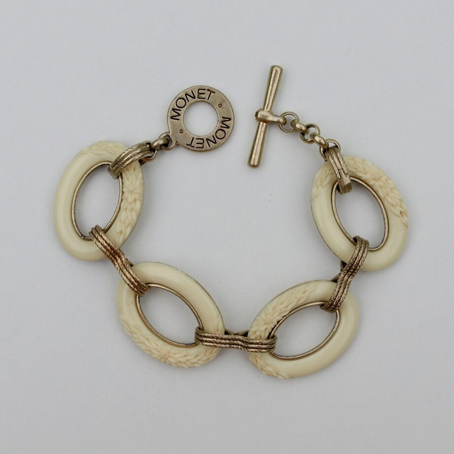 Vintage Ladies Monet Carved Ivorine Loops Bracelet