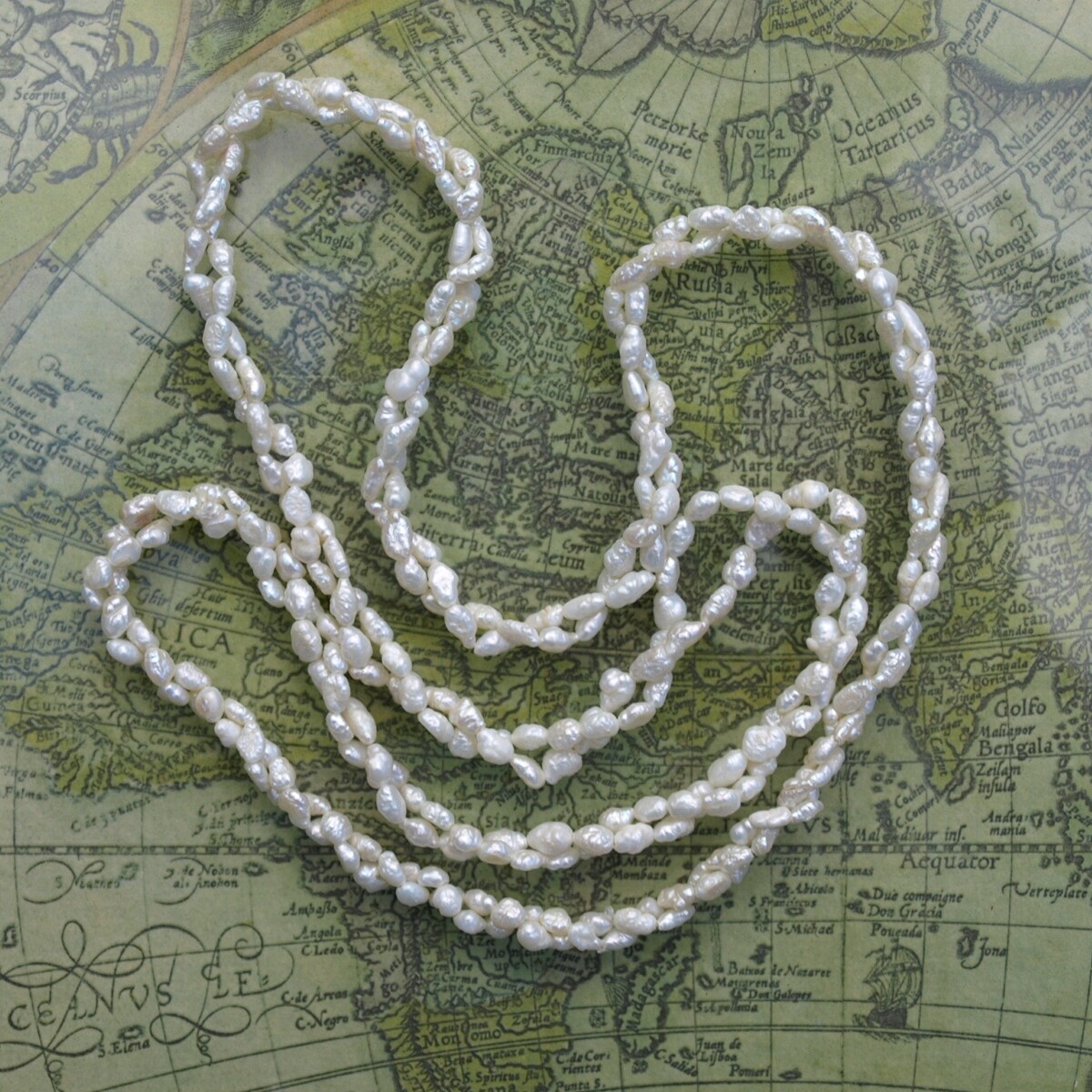 Ladies Long Twisted Pearl Necklace