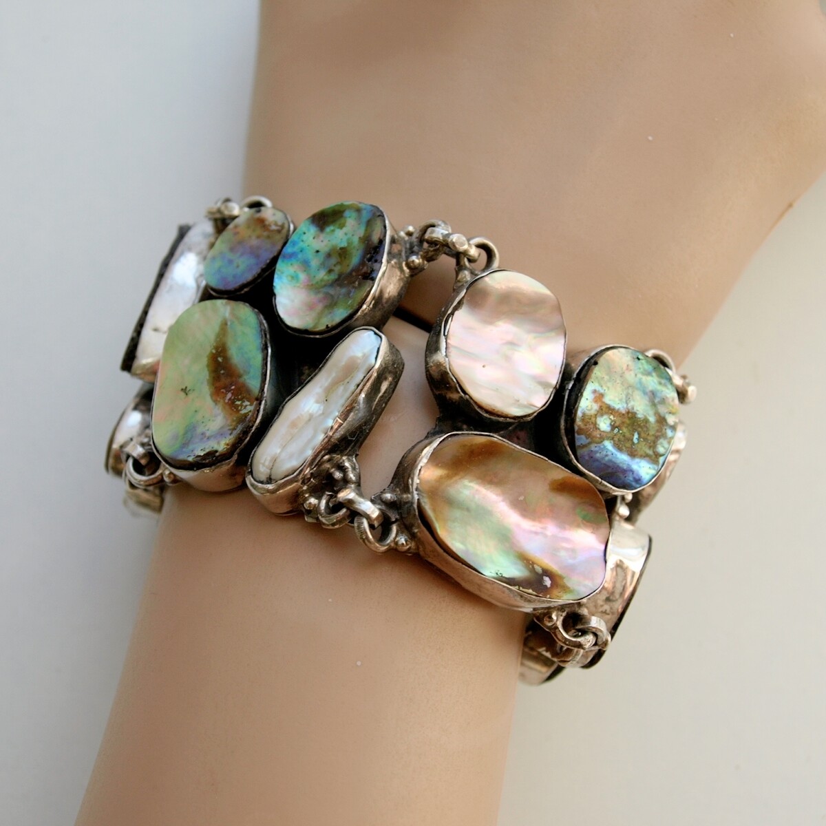 Ladies Chunky Solid Silver, Abalone & Blister Pearl Bracelet