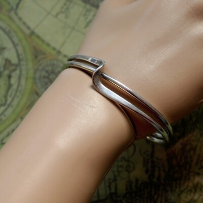 Ladies Solid Sterling Silver Torque Bangle by Zoo - 17g