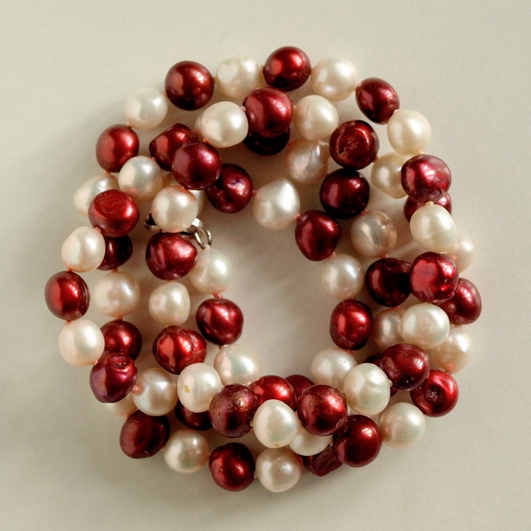 Long Off-White&amp; Red Pearl 925 Silver Necklace