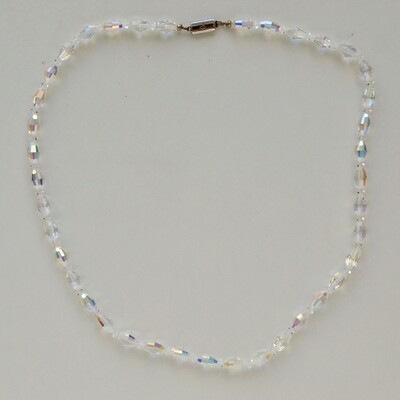 Ladies Vintage Luminous Aurora Borealis Cut Glass Bead Necklace