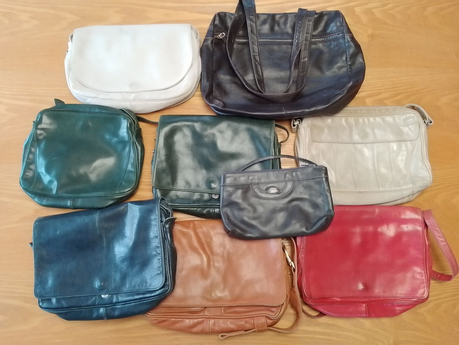 Vintage Leather Enny Bags - Resale Wholesale Stock