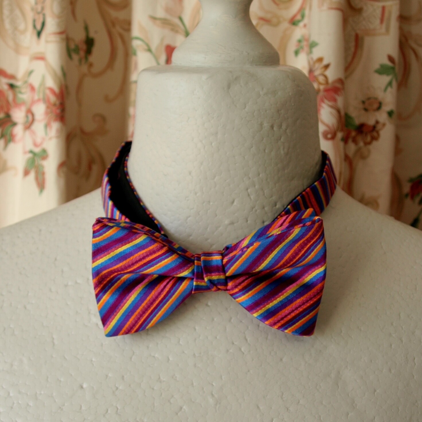 Simpson &amp; Ruxton Striped Pink Pure Silk Bow Tie