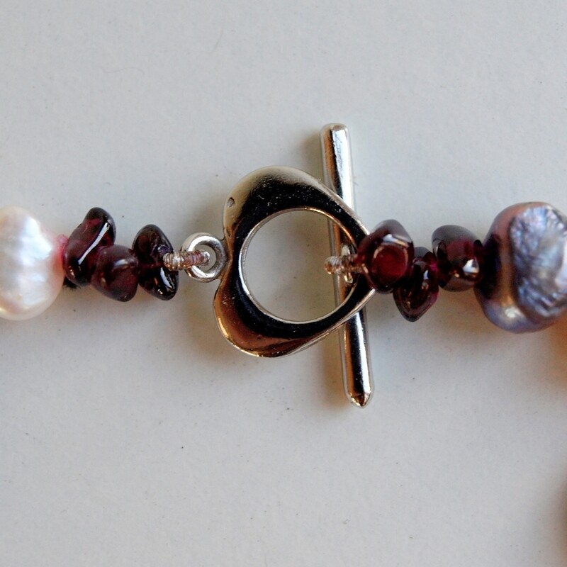 Grey Pearl, MOP &amp; Garnet Beaded Bracelet