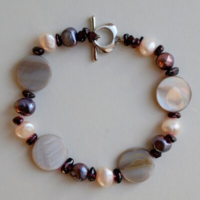 Grey Pearl, MOP &amp; Garnet Beaded Bracelet