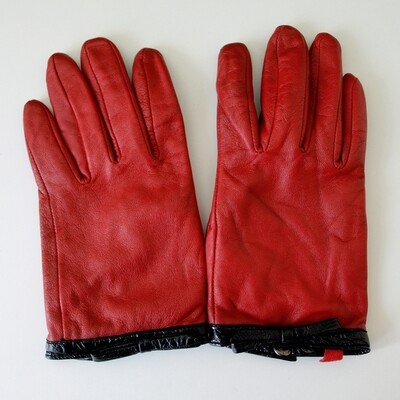 Ladies Red Leather &amp; Black Bow Gloves