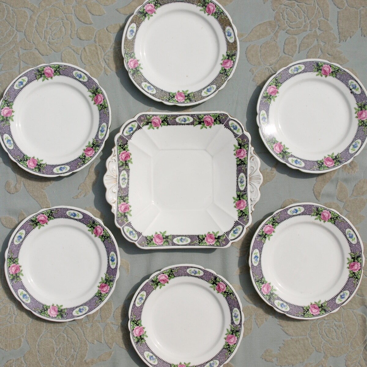 Vintage 30s Shelley Sandon China Plates Set