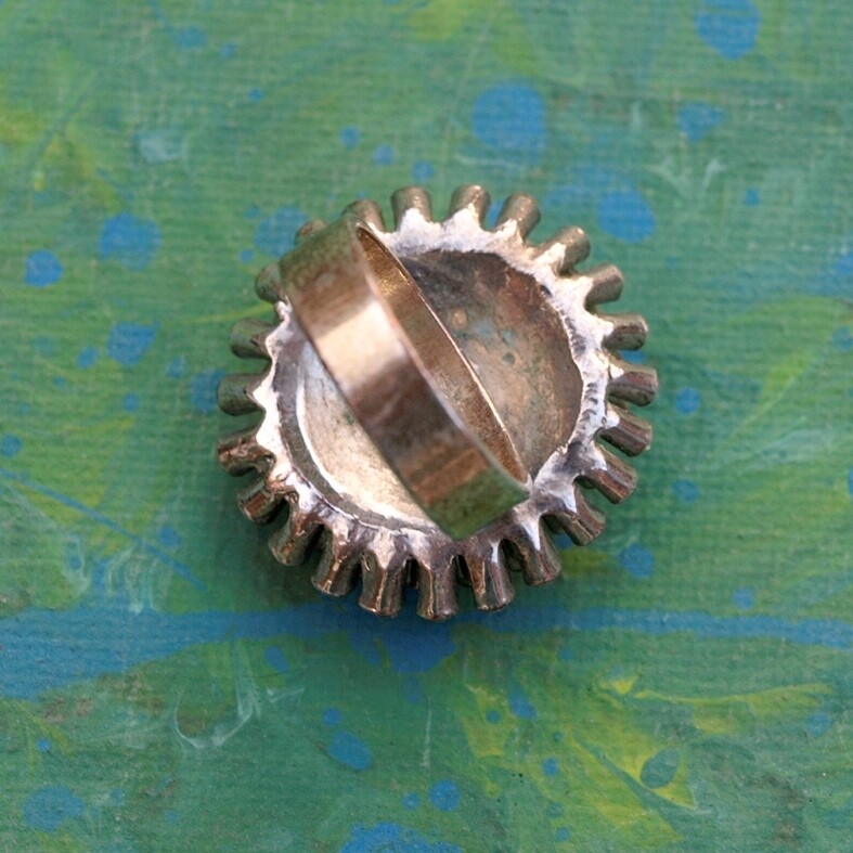 Huge Vintage Sparkly Silvertone Dome Ring Size O