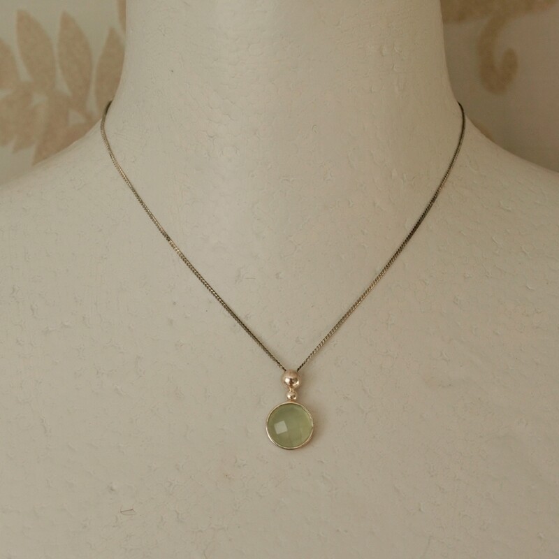 Solid Silver &amp; Green Gemstone Jewellery Set