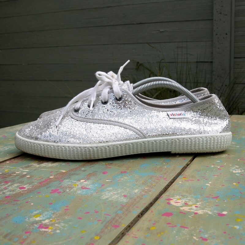 Ladies Silver Pumps by Victoria Editions 7