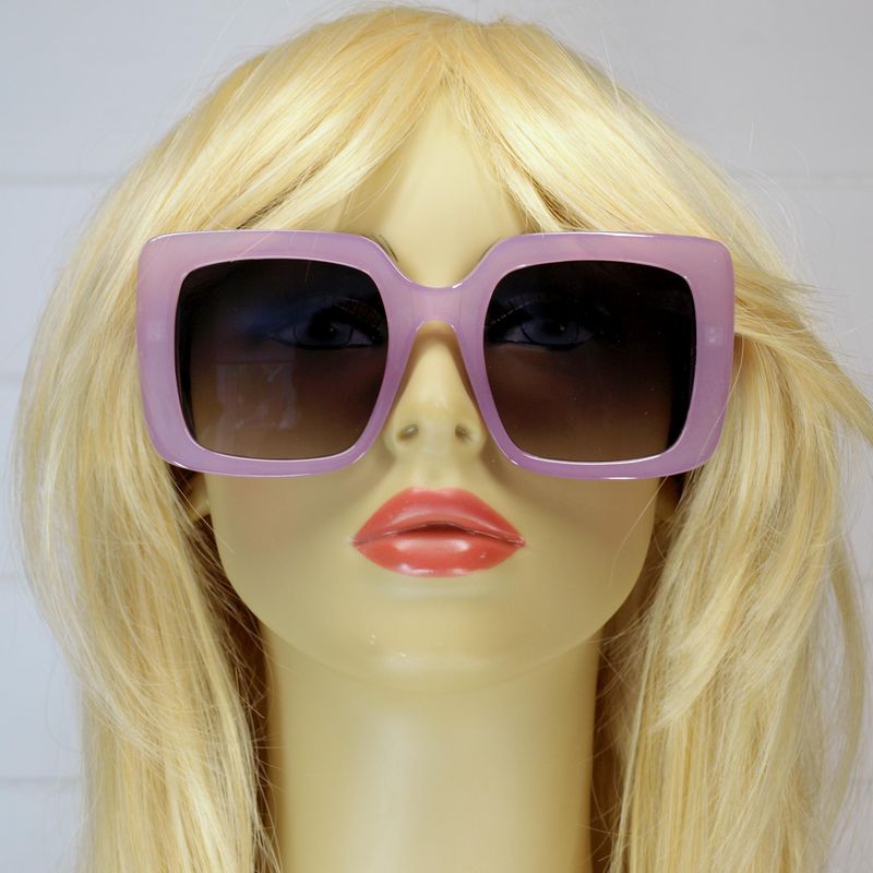 Eco-Friendly Oversize 70s Style Lilac Sunglasses