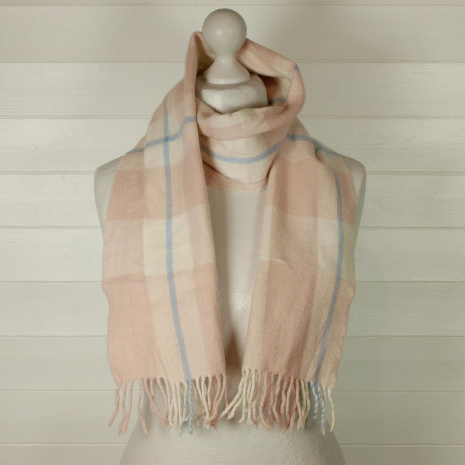 LADIES KILTANE PINK CHECK LAMBSWOOL SCARF