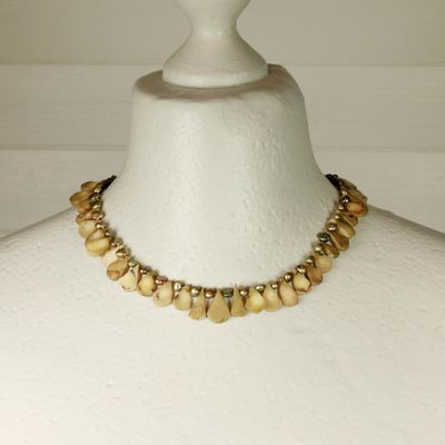 Brown Coral &amp; Pearl Necklace