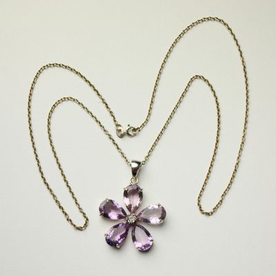 Solid 925 Silver &amp; Amethyst Style Flower Pendant