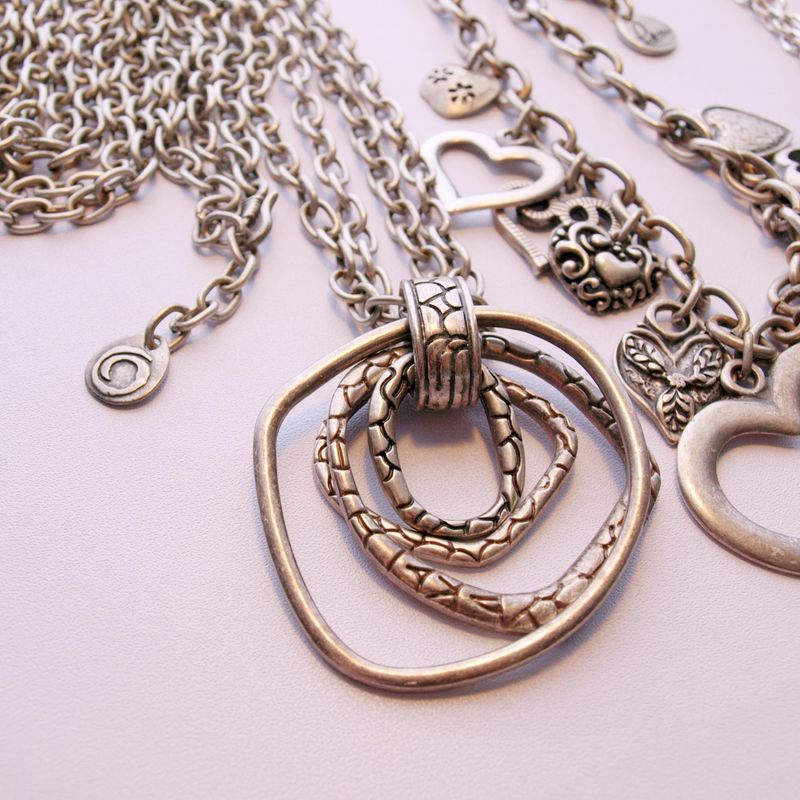90s Metal Necklace &amp; Earrings Lot - Pasha &amp; Saks