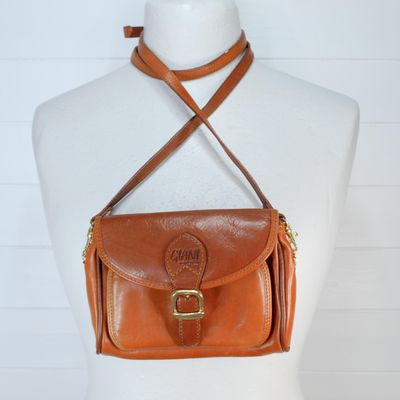 Small Tan Leather Italian Crossbody Bag by Giani