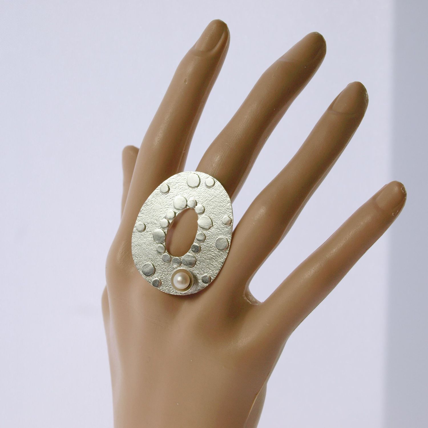 Silver &amp; Pearl Studio Jewellery Ring
