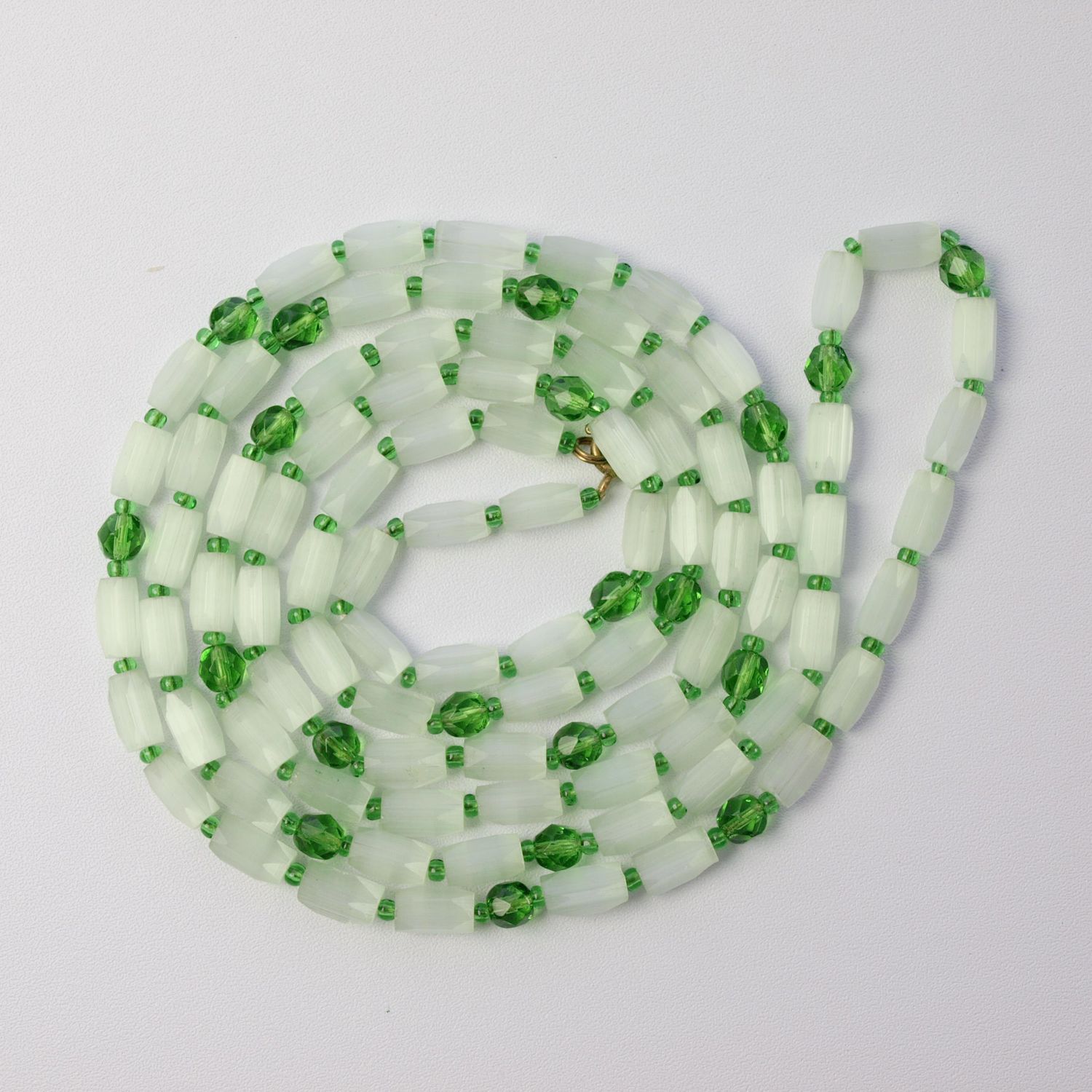 Antique 1920s Long Flapper Girl Green Candy Cane Glass Necklace