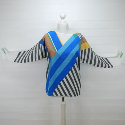 Italian Vintage 80s Batwing Geometric Blouse