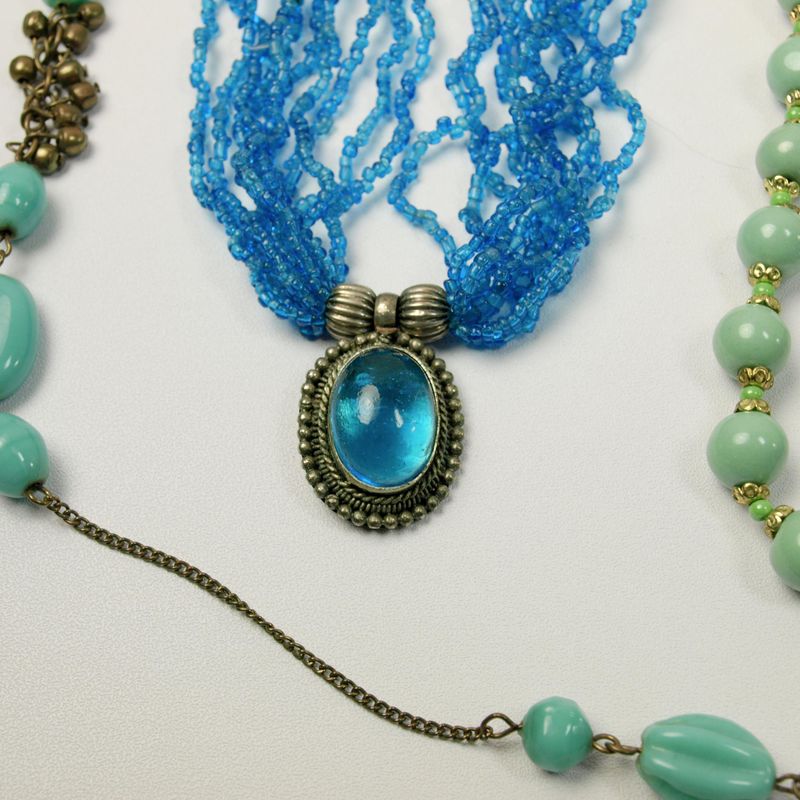 Vintage Wholesale Necklaces