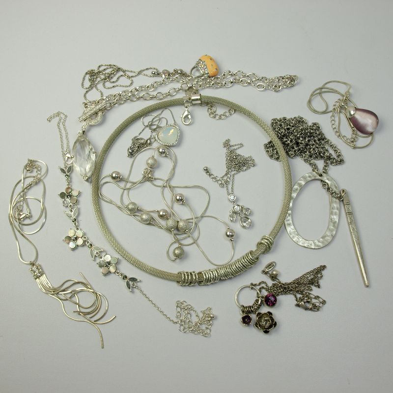 Preloved Silvertone Necklace Bundle